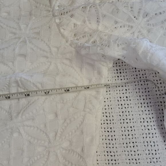 Robbie Bee Signature Sz. L White Eyelet Dress w Unique Sleeves - Picture 10 of 11